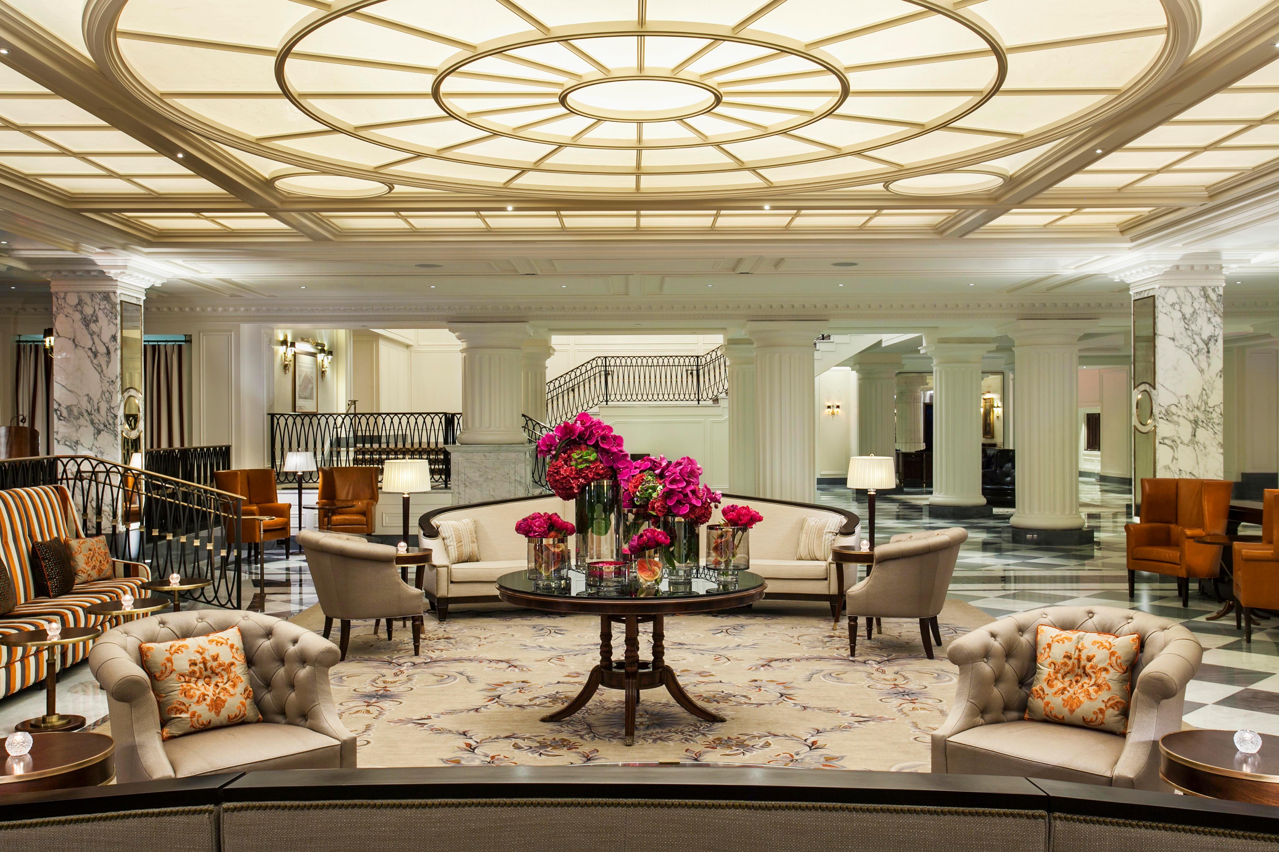 Intercontinental New York Barclay Hotel By Ihg Luaran gambar The lobby of the hotel